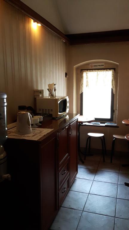 Hotel Daria Dworek Mysliwski Лодзь Екстер'єр фото
