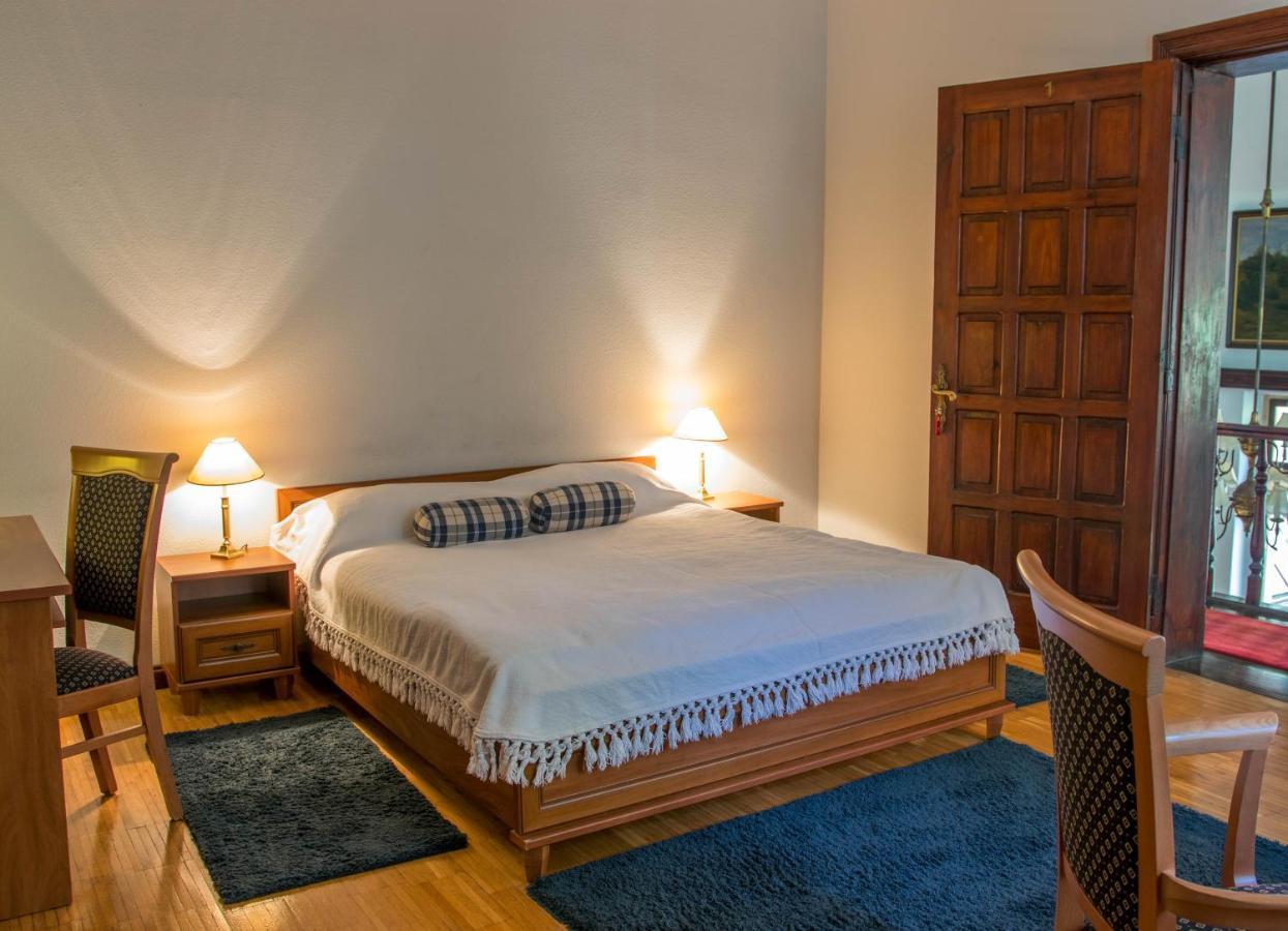 Hotel Daria Dworek Mysliwski Лодзь Екстер'єр фото